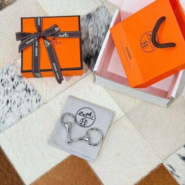 replica,repliche,fake,1:1,earrings,bracelet,ring,jewelry Nuova clip per sciarpa vintage Mors in acciaio puro di alta qualità (QL9Y07)