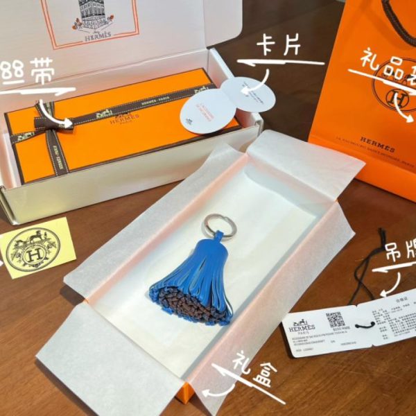 replica,repliche,fake,1:1,earrings,bracelet,ring,jewelry Nuovo arrivo: portachiavi Hermès Carmen uno dos kering con nappa singola a sfera, realizzato a mano in pelle di agnello importata (Z6GART)