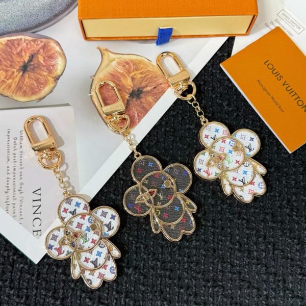 replica,repliche,fake,1:1,earrings,bracelet,ring,jewelry Nuovo portachiavi con ciondolo a forma di girasole LV (BZHSIS)