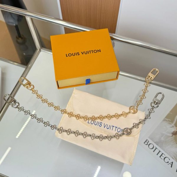 replica,repliche,fake,1:1,earrings,bracelet,ring,jewelry Ciondolo a catena cubana per borsa Louis Vuitton (ETEOV1)