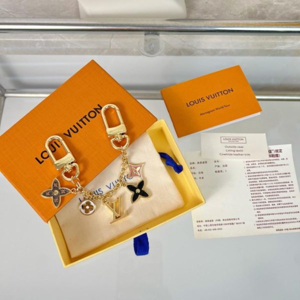 replica,repliche,fake,1:1,earrings,bracelet,ring,jewelry Portachiavi con ciondolo per borsa LV M01188 Spring Street Chain, accessorio per borsa (3RHTE6)