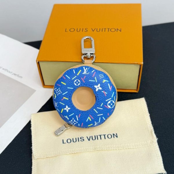 replica,repliche,fake,1:1,earrings,bracelet,ring,jewelry Nuovo ciondolo mini ciambella Louis Vuitton (H8B4AJ)