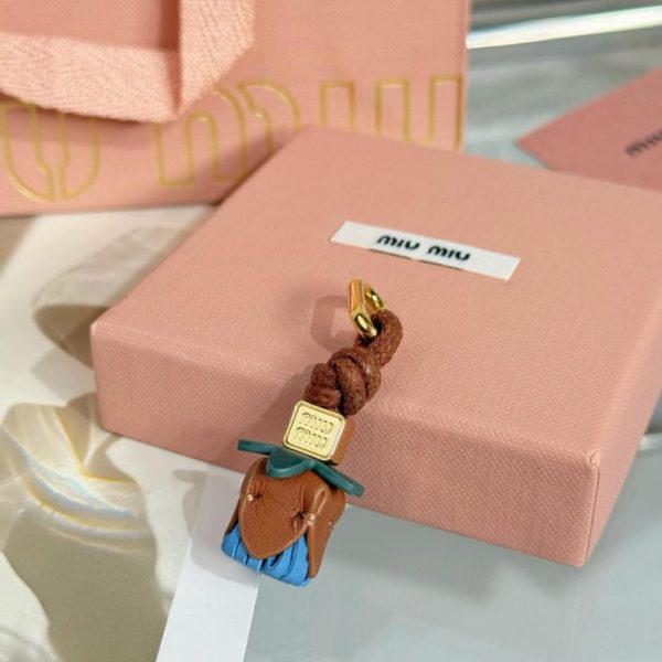 replica,repliche,fake,1:1,earrings,bracelet,ring,jewelry Nuovo arrivo: Accessorio per scarpe MIUMIU Mini fiore rosa (C9HQRQ)
