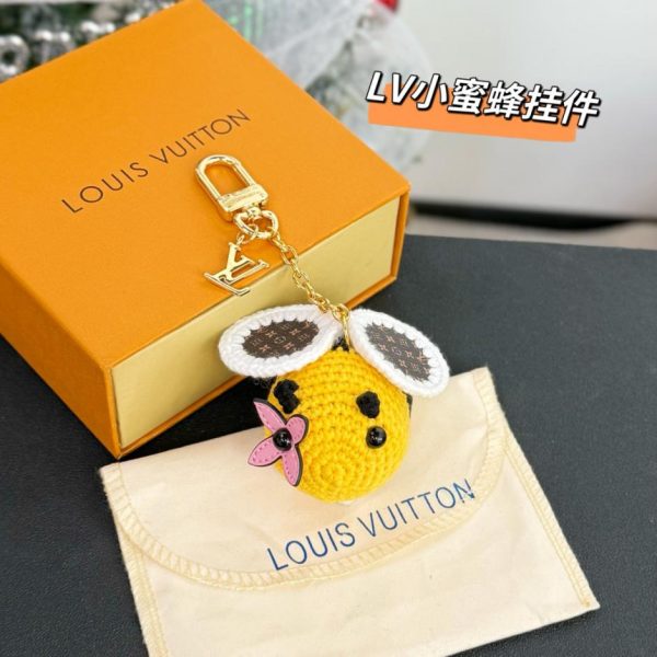 replica,repliche,fake,1:1,earrings,bracelet,ring,jewelry Nuovo arrivo M02585 Portachiavi a forma di ape all’uncinetto LOUIS Vuitton BEE LV (S4D2ZF)