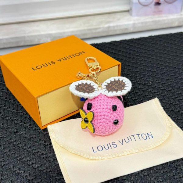 replica,repliche,fake,1:1,earrings,bracelet,ring,jewelry Nuovo prodotto M02585 LOUIS Vuitton BEE LV Portachiavi a forma di ape all’uncinetto (SGNSVI)