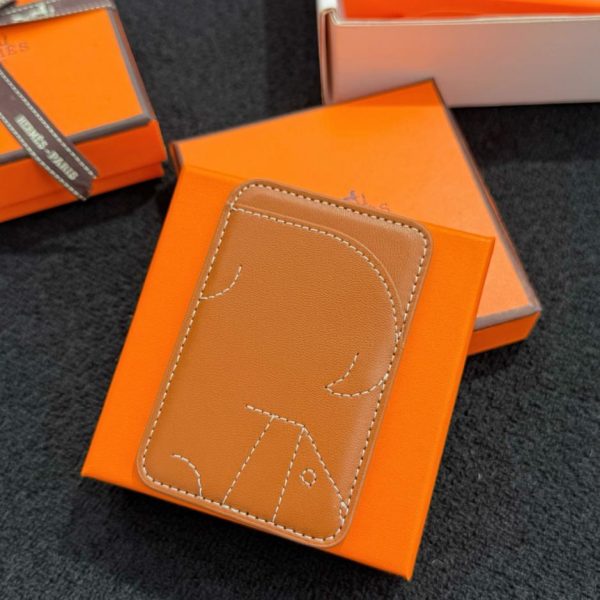 replica,repliche,fake,1:1,earrings,bracelet,ring,jewelry Nuovo porta carte magnetico MagSafe HERMES (LZSE2R)