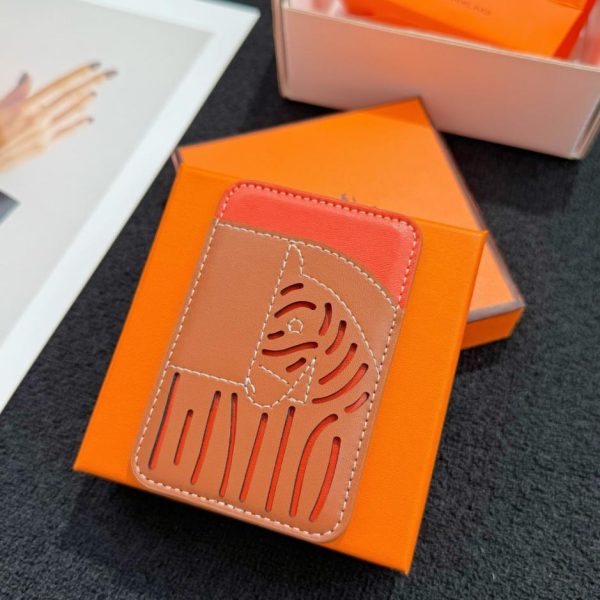 replica,repliche,fake,1:1,earrings,bracelet,ring,jewelry Nuovo porta carte magnetico HERMES MagSafe (NHZE8A)
