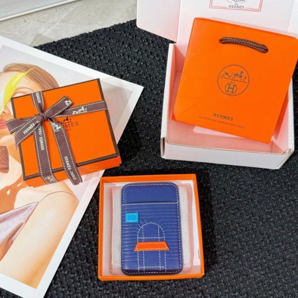 replica,repliche,fake,1:1,earrings,bracelet,ring,jewelry Nuovo porta carte magnetico MagSafe HERMES (WXONQV)