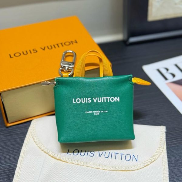 replica,repliche,fake,1:1,earrings,bracelet,ring,jewelry Portachiavi mini shopper Louis Vuitton M02699 (W4B7QV)