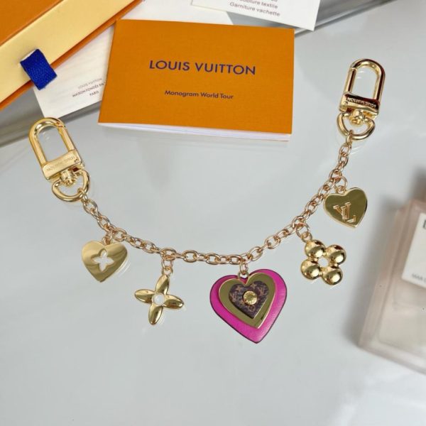 replica,repliche,fake,1:1,earrings,bracelet,ring,jewelry Nuova catena floreale per borse LV per San Valentino (NSFTNT)