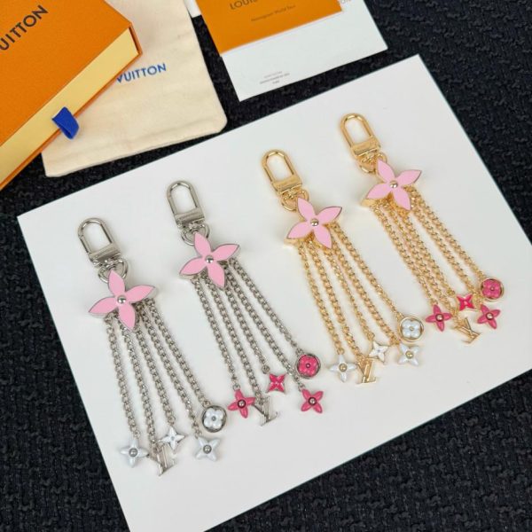 replica,repliche,fake,1:1,earrings,bracelet,ring,jewelry Portachiavi con ciondolo a nappina LOUIS VUITTON (J0WRYW)