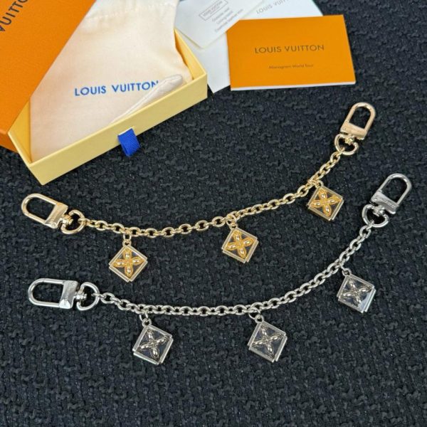 replica,repliche,fake,1:1,earrings,bracelet,ring,jewelry Nuovo portachiavi a catena lunga per borsa LOUIS VUITTON (GJRG2H)