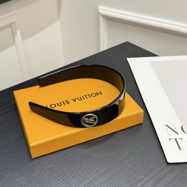 replica,repliche,fake,1:1,earrings,bracelet,ring,jewelry Fascia per capelli in acrilico Louis Vuitton (WGTYMG)