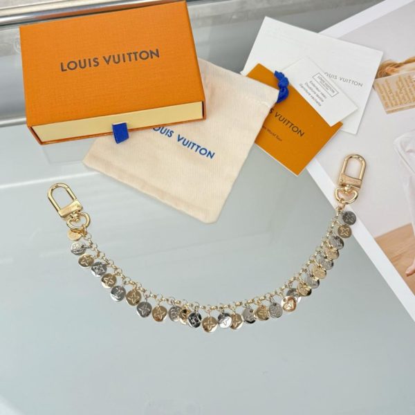 replica,repliche,fake,1:1,earrings,bracelet,ring,jewelry Portachiavi lungo LV da 35 cm, ciondolo per borsa con perline, catena per borsa, ornamenti e portachiavi per borse Spring Street (6MTL28)